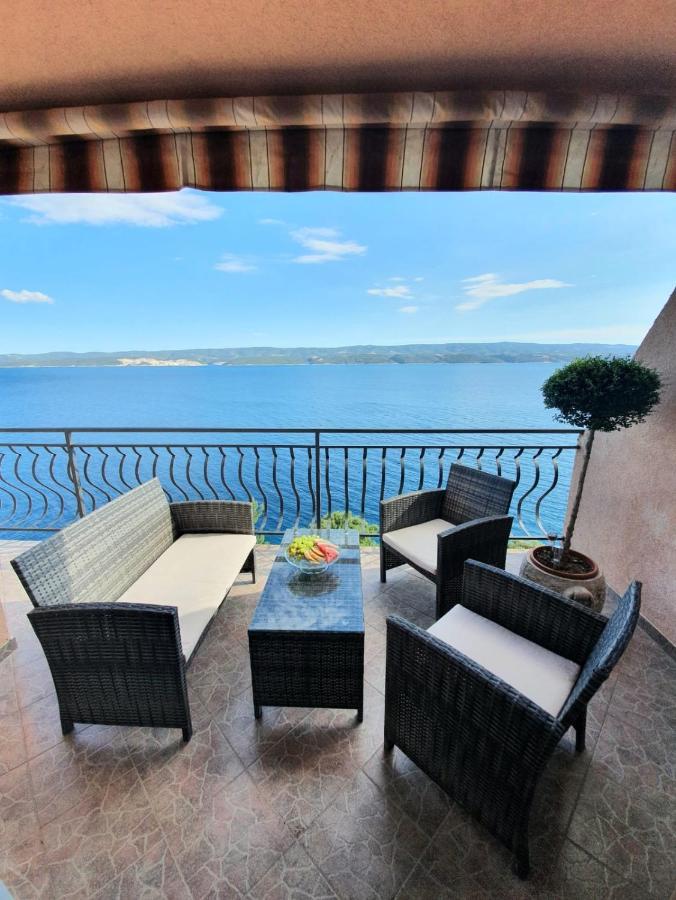 Apartment Zadoda Omis Bagian luar foto