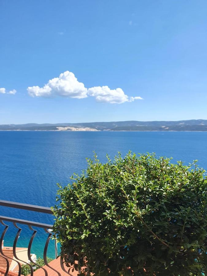 Apartment Zadoda Omis Bagian luar foto