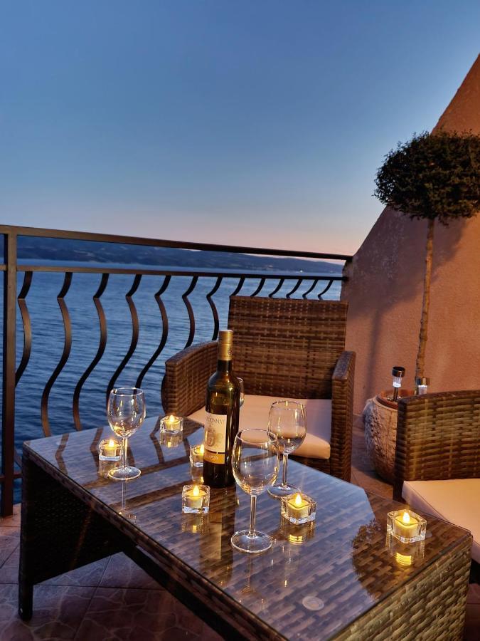 Apartment Zadoda Omis Bagian luar foto