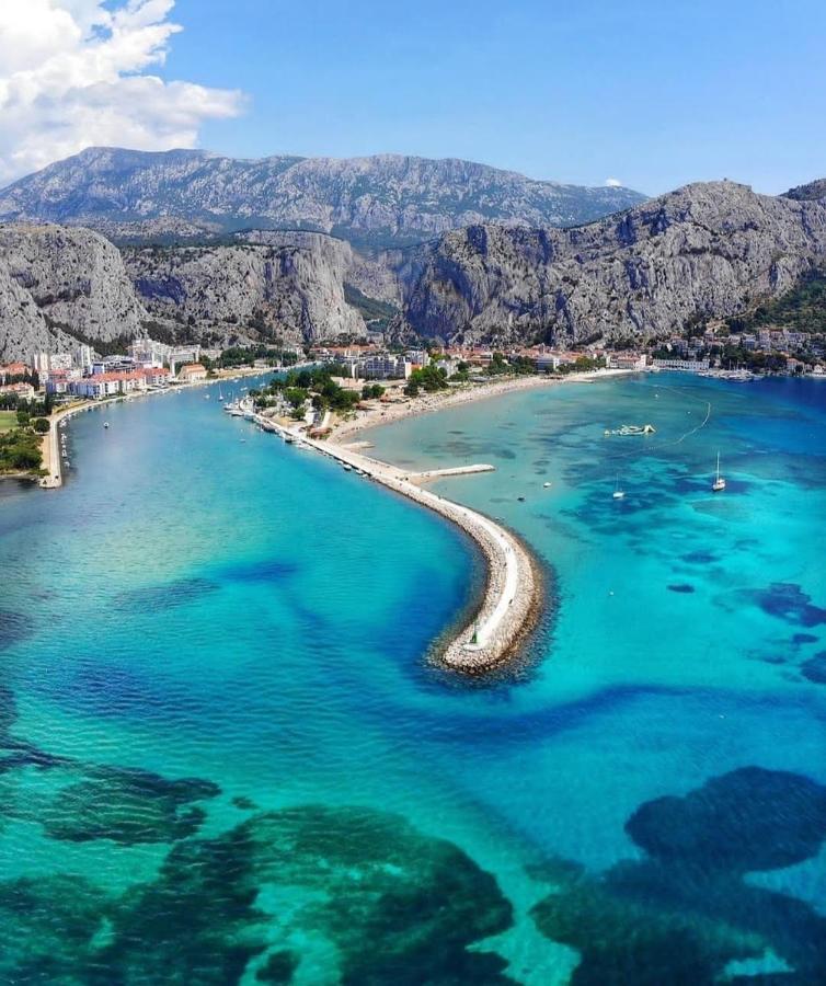 Apartment Zadoda Omis Bagian luar foto