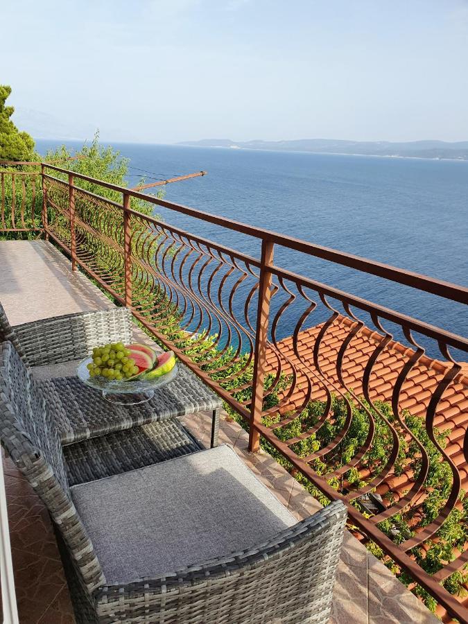 Apartment Zadoda Omis Bagian luar foto